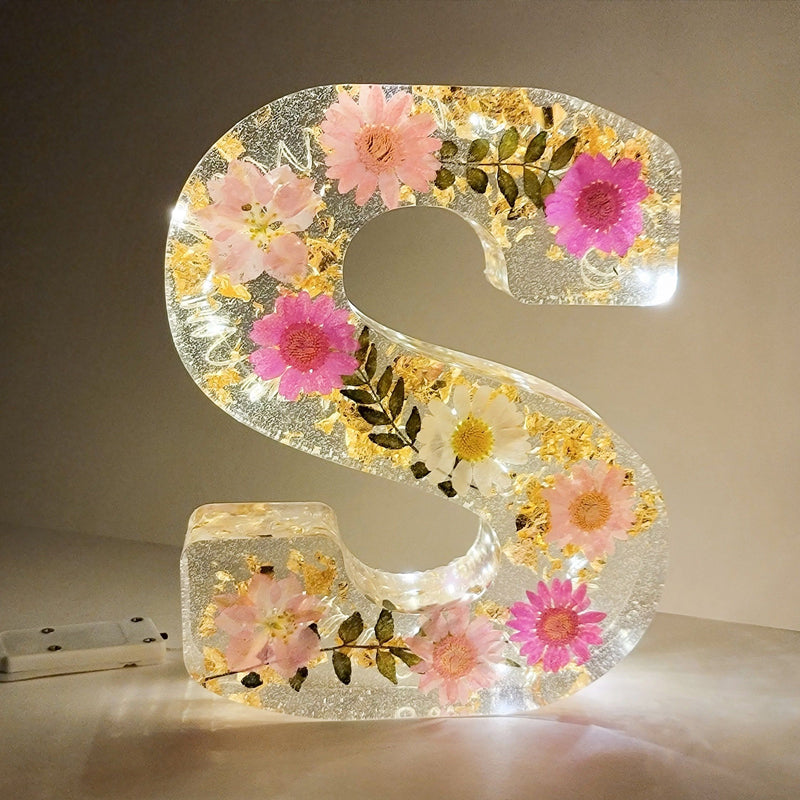 FloraGlow Bloem Nachtlampje | Decoratieve initialenlamp met zachte LED-verlichting voor een romantische sfee